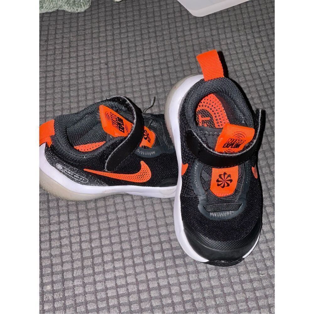 Nike explore Sneakers Shoes Infant size 5C